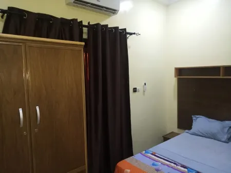 12 minutes from Ouagadougou airport, equipped and furnished villa Отели в г. Kadiogo