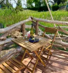 2 Indian tent in the middle of nature 700 m from the beach