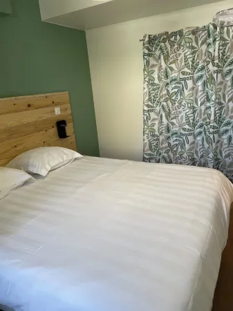 Apartment 1 bedroom 2 persons 2bis Отели в г. Сен-Симфорьен-д'Озон