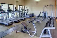 DoubleTree by Hilton Detroit - Dearborn