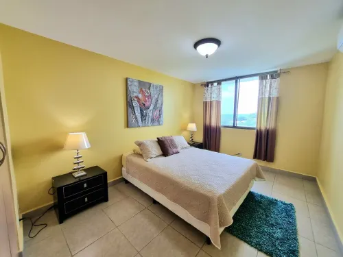 Spacious beach apartment, 3 BDR,  ocean view, quiet place to rest and relax