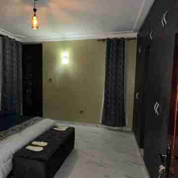Modern Kampala Apartment with TV, Wi-Fi, Workspace Rooms