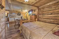 Arkdale Studio Cabin w/ on-Site Atv Trails! - Apartments