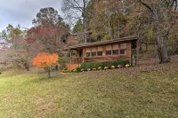 Forest Fantasy: Pet-Friendly Smoky Mtn Escape! - spa