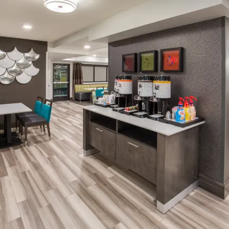 Hampton Inn Monterey