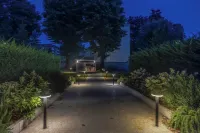 Charming Garden Hideaway in Como by Rent All Como - Mountain view