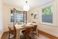 Luxury CBD Stay - Close to Opera House & Wynyard