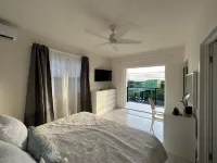 Brand New- Modern Sea' Ya Villa Hotels in 