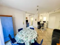 Maison Plein Pied Avec Piscine. A 5 Minutes de la Mer, Idéal Pour les Familles