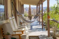 Peaceful Ranch House on 10 Acres! Hot Tub/Mountain Views