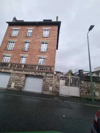 3 Bedroom Apartment - Near Paris & Beautiful Views