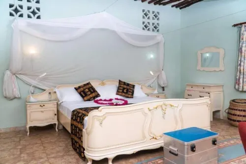 Amani Paradise - 4 bedroom Master Villa with pool