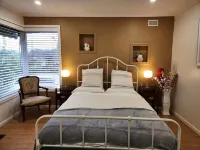 Home in Frankston Hotels in Frankston