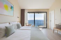 Eine Angenehme, neu Erbaute Villa mit Swimmingpool, Ideal zum Entspannen in Ruhe 브렐라 호텔