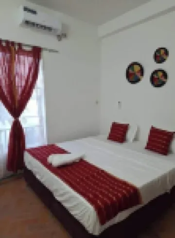 3 Chambres Salon Hotel a 