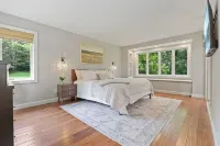 Rickenbacker Ridge sleeps 13 w/ heated pool+hot tub+firepit+game room !