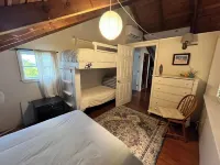 The Lookout HouseLarge 5-bedroom home with stunning views on the Sea of Abaco Hotels in Marsh Harbour