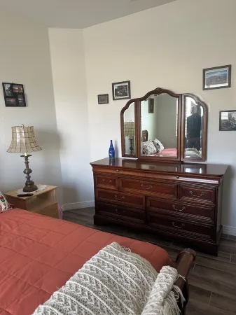 Spacious 4-bedroom house with WiFi, AC in fabulous Mesa Отели рядом с Аэропорт Феникс-Меса Гейтвей