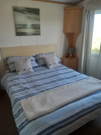 Bay View - fantastic views of Whitsand Bay and the Rame Peninsula Отели в г. Торпойнт