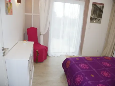 South Brittany Tregunc House near SEA