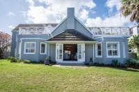 Comfort on the waters edge Hotels in Port Alfred