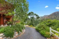 No Cleaning Fee~Pet Friendly~Awesome Views~8Beds~Near Restaurants & Sequoia Park