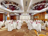 Radisson Blu Hotel, Nagpur Hotels near Sitabuldi Fort