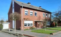Beautiful ground floor apartment 65sqm, fully equipped with beautiful garden and terrace Hotels in Cloppenburg