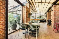 Hotel Mariel Znojmo - فطور
