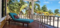 Ocean Front, Accessible, 3-bdrm Home! Hotels in Celestun