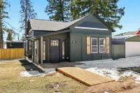 Newly Rennovated • Walking Distance to Downtown • Cripple Creek Donkies