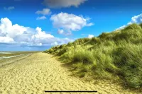 Delightful Family Home with Hot Tub 5 minute walk from stunning beach Hotels in Prestatyn