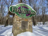 Family Friendly Mountain Getaway with Theater & Arcade in the Laurel Highlands