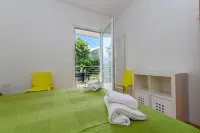 Torbole Relax, Pool & Balcony Apartment