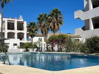 Apartment with sea views in a quiet area