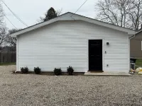 The Cardinal. Newly built 1-bedroom cottage w/ WiFi and AC in delightful Muncie