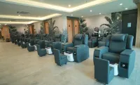 Gift City Club – A Member of Radisson Individuals - spa