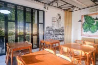 Hotel Hapsari Syariah Hotels in Temon