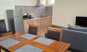 Aranyhal Apartman