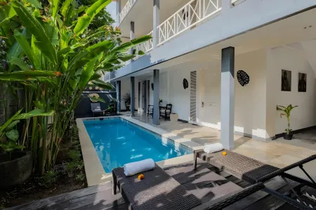 The Kanjeng Suites Petitenget Отели рядом с достопримечательностью «Храм Масчети»