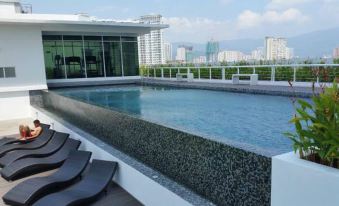 Urbano Luxury Homestay