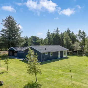 "Fiallar" - 3.2km from the sea