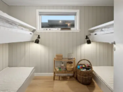 "Pedersen" - 50m from the Sea