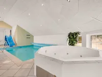 "Seppo" - 900m from the Sea