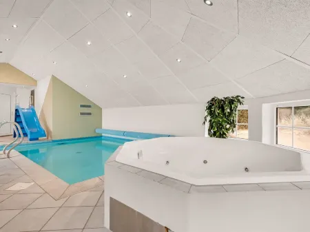 "Seppo" - 900m from the Sea