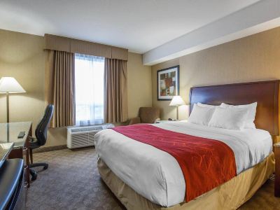 Comfort Inn & Suites