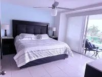 Stunning Oceanview Condo in Villamagna のホテル