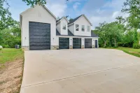 6 Mi to Lake Somerville: Barndominium on 20 Acres - Bintang 3