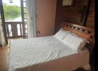 House in Angra dos Reis with 4 suites and sea view Praia Brava附近的飯店