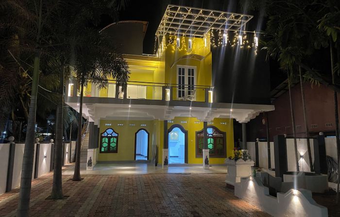 Hotel Jay R